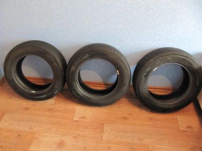 Лот: 4172451. Фото: 1. 3 шины Good Year+1 шина bridgestone... Шины