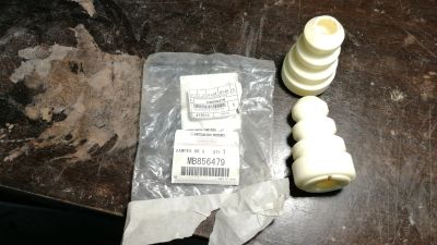 Лот: 12887733. Фото: 1. Отбойник задний Mitsubishi MB... Ходовая, подвеска, рулевое управление