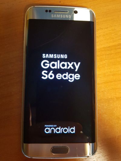 Лот: 12312272. Фото: 1. Samsung Galaxy S6 Edge (золотой... Смартфоны