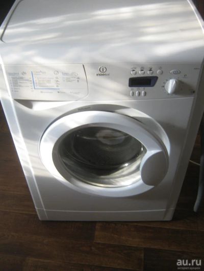 Лот: 9409278. Фото: 1. Продам стиральную машину Indesit... Стиральные машины