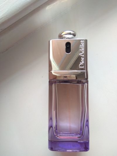 Лот: 15048925. Фото: 1. Christian Dior Addict Eau Sensuelle. Женская парфюмерия