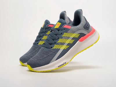 Лот: 24973811. Фото: 1. Кроссовки Adidas. Кеды, кроссовки, слипоны