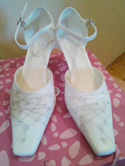 Лот: 7294566. Фото: 1. Свадебные белые туфли, размер... Туфли для невесты