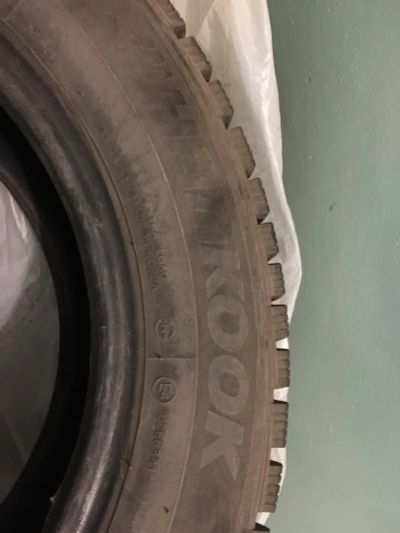 Лот: 6189577. Фото: 1. Зимняя резина Hankook, на 15. Шины