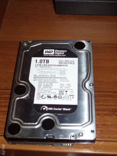 Лот: 10883686. Фото: 1. Western Digital WD Caviar Black... Жёсткие диски (HDD)