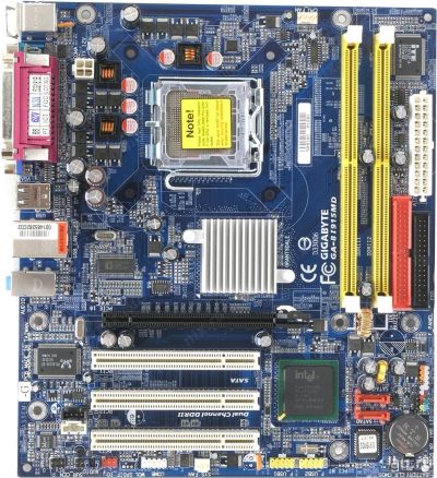 Лот: 13704162. Фото: 1. Gigabyte GA-8I915MD-G + Intel... Материнские платы
