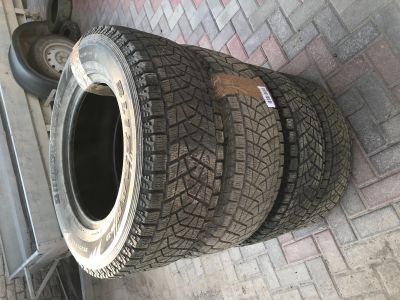 Лот: 14330982. Фото: 1. Зимние шины липучка Bridgestone... Шины