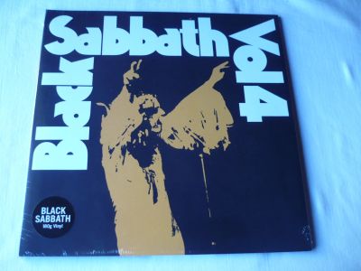 Лот: 25880441. Фото: 1. Black Sabbath. " Vol 4". LP. Selead... Аудиозаписи