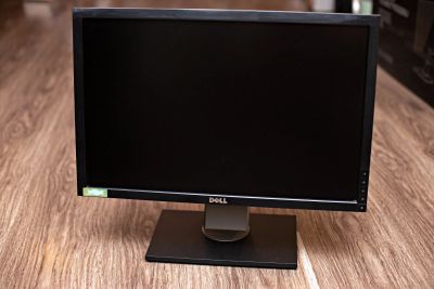 Лот: 15254773. Фото: 1. Монитор DELL 2209WA. ЖК-мониторы