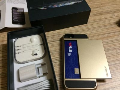 Лот: 6567211. Фото: 1. iPhone 5 16Gb Black iOS 7.1.2... Смартфоны