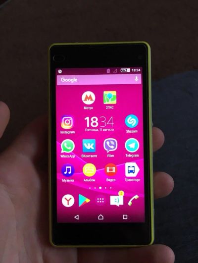 Лот: 10105634. Фото: 1. Sony Xperia Z1 Compact. Смартфоны