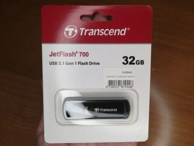 Лот: 13703114. Фото: 1. USB-флешка Transcend JetFlash... USB-флеш карты