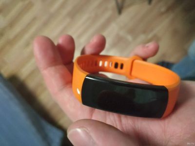 Лот: 12986957. Фото: 1. Фитнес часы huawei Honor Band... Смарт-часы, фитнес-браслеты, аксессуары