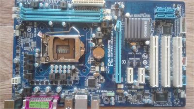 Лот: 9984401. Фото: 1. Материнская плата GA-P61-USB3-B3. Материнские платы