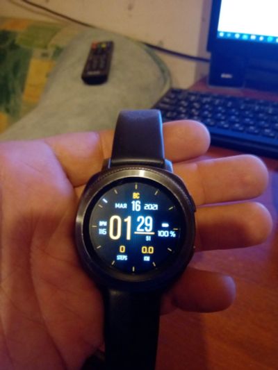 Лот: 18927830. Фото: 1. Samsung Gear sport. Смарт-часы, фитнес-браслеты, аксессуары