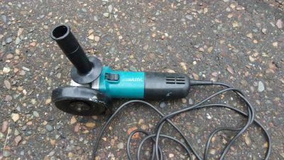 Лот: 9954990. Фото: 1. Makita 9565CV болгарка с рубля... Электроинструмент