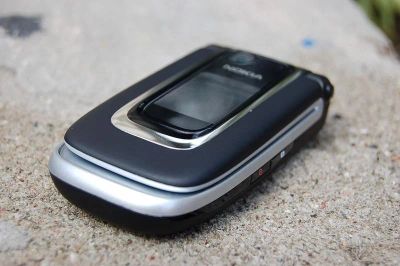 Лот: 1544603. Фото: 1. NOKIA 6131. Кнопочные мобильные телефоны