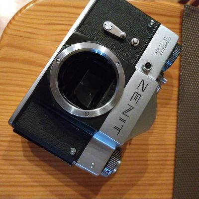 Лот: 17217741. Фото: 1. Zenit ttl. Плёночные зеркальные