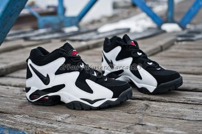 Лот: 5288694. Фото: 1. Nike Air Jordan man Black/white... Кеды, кроссовки, слипоны