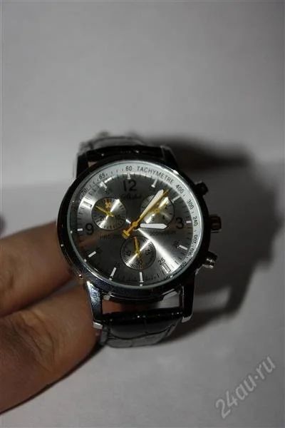 Лот: 1000768. Фото: 1. Часы Quartz Wrist Watch (White... Другие наручные часы