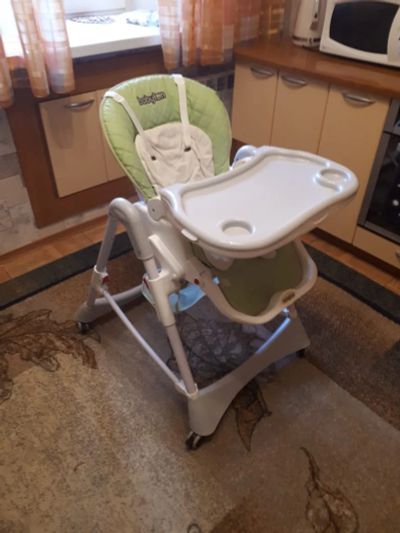 Лот: 25780661. Фото: 1. Стул для кормления Babyton Зеленый... Столики, стулья, парты