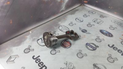 Лот: 23586293. Фото: 1. Шатун Mazda Axela LF-DE LFY2-11-010. Двигатель и элементы двигателя
