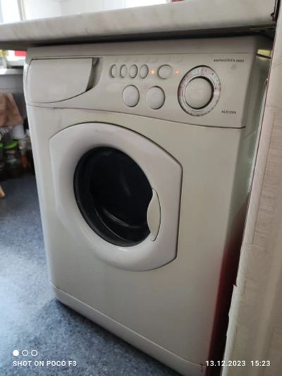 Лот: 21116098. Фото: 1. Стиральная машина Hotpoint-Ariston... Стиральные машины