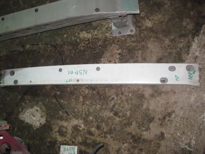 Лот: 20900066. Фото: 1. Усилитель бампера Toyota Ist NCP60... Кузов