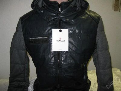 Лот: 1353997. Фото: 1. Куртка MONCLER. Верхняя одежда