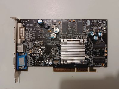 Лот: 24988833. Фото: 1. Radeon 9600XT 128M DDR. Видеокарты