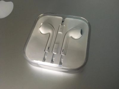 Лот: 11313009. Фото: 1. Apple EarPods, оригинальные, не... Красноярск