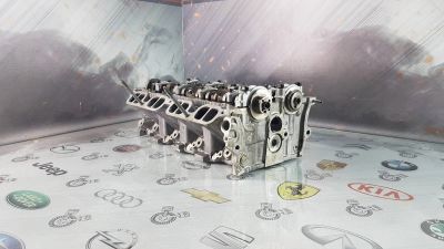 Лот: 23585136. Фото: 1. Головка блока цилиндров Toyota... Двигатель и элементы двигателя