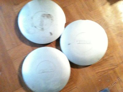 Лот: 2209471. Фото: 1. колпачки на диски, 3 шт. Колпаки