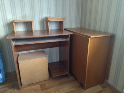 Лот: 19252073. Фото: 1. Столы. Компьютерные и письменные столы