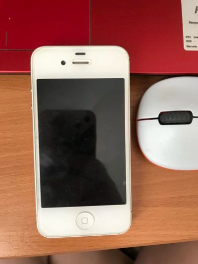 Лот: 11398146. Фото: 1. iPhone 4s 8gb рст оригинал. Смартфоны