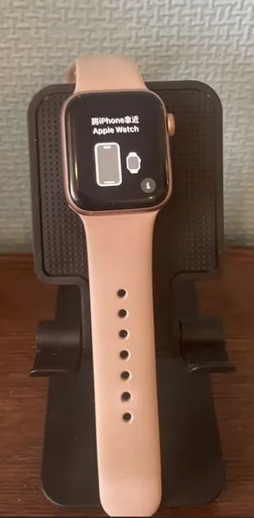 Лот: 24562570. Фото: 1. Apple watch se 40mm rose. Смарт-часы, фитнес-браслеты, аксессуары