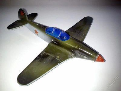 Лот: 1076649. Фото: 1. 3 самолёта. Игрушки