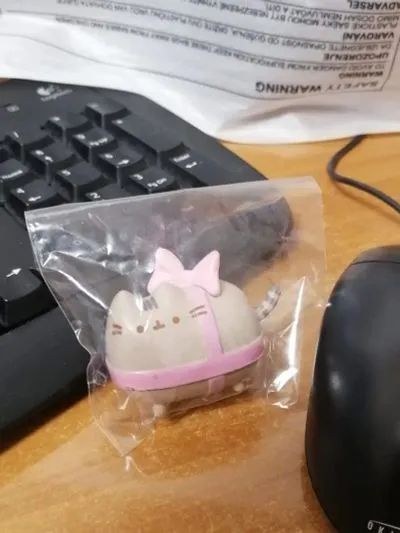 Лот: 20680634. Фото: 1. Кот Пушин Pusheen с розовым бантом. Игрушки