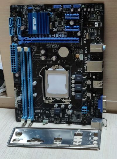 Лот: 19939913. Фото: 1. Мат. плата ASUS P8H61-M LX3/LGA1155... Материнские платы