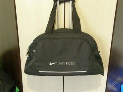 Лот: 2710959. Фото: 1. Nike спортивная сумка. Сумки