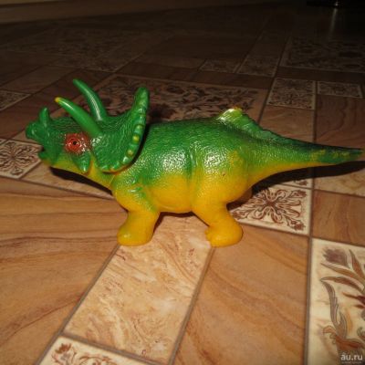 Лот: 15507439. Фото: 1. Динозавр Трицератопс. Другое (игрушки)