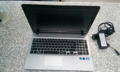 Лот: 11292723. Фото: 1. ноутбук Samsung NP300E5E. Ноутбуки