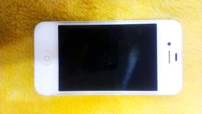 Лот: 6640912. Фото: 1. iphone 4s 8gb. Смартфоны