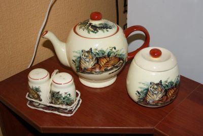 Лот: 2997376. Фото: 1. набор (заварник,солонка\перечница... Сервизы, наборы посуды