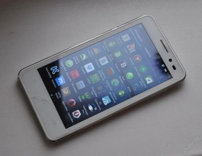 Лот: 3786458. Фото: 1. UMI X1. 2 ядра, IPS-экран 1280х720... Смартфоны