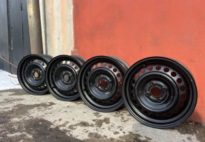 Лот: 21578071. Фото: 1. Диски r15 4x100 Honda Фрид, фит... Диски