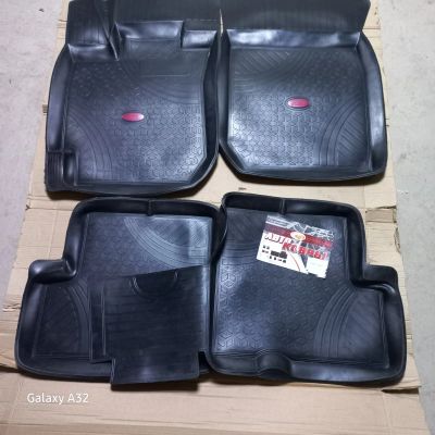 Лот: 25204016. Фото: 1. Ковры салонные для Reno Duster... Чехлы, коврики, оплетки руля