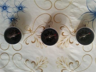 Лот: 11098075. Фото: 1. Компас. 3 штучки. Одним лотом. Другое (туризм)