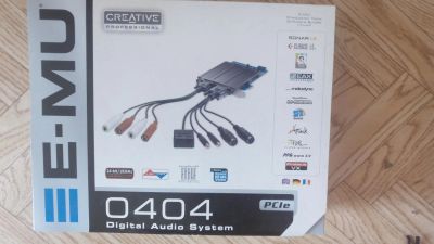 Лот: 7843396. Фото: 1. Звуковая карта E-mu 0404 pci e. Микшеры, предусилители, микрофонные эффекты
