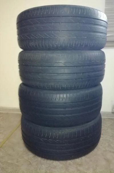 Лот: 18951602. Фото: 1. Шины Bridgestone R17 225/50. Шины